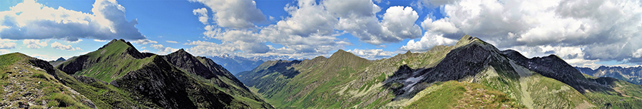 Vista panoramica verso Monte Toro a sx, Val Cervia al centro e Corno Stella a dx
